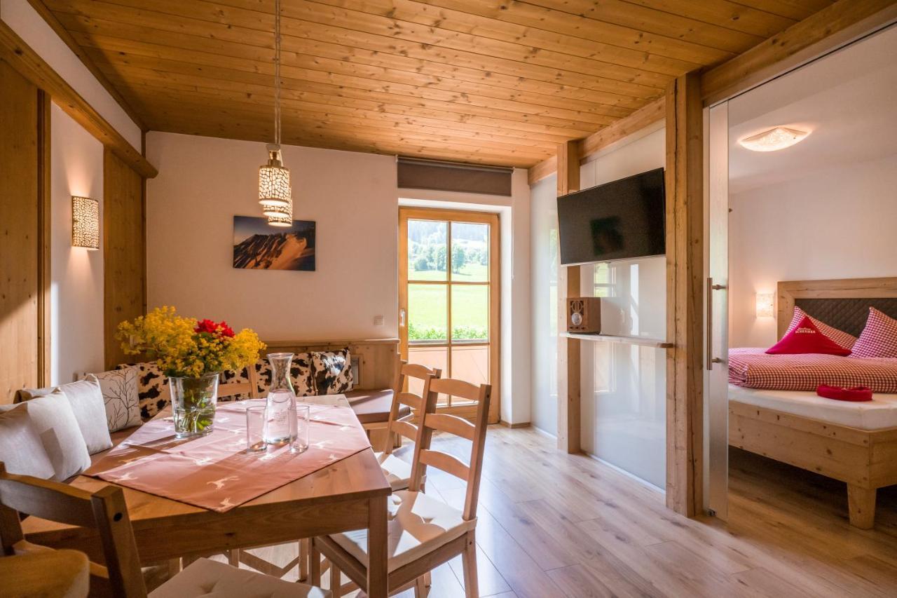 Grittlmuehle Chalet Ferienwohnungen บริกเซินอิมทาเล ภายนอก รูปภาพ