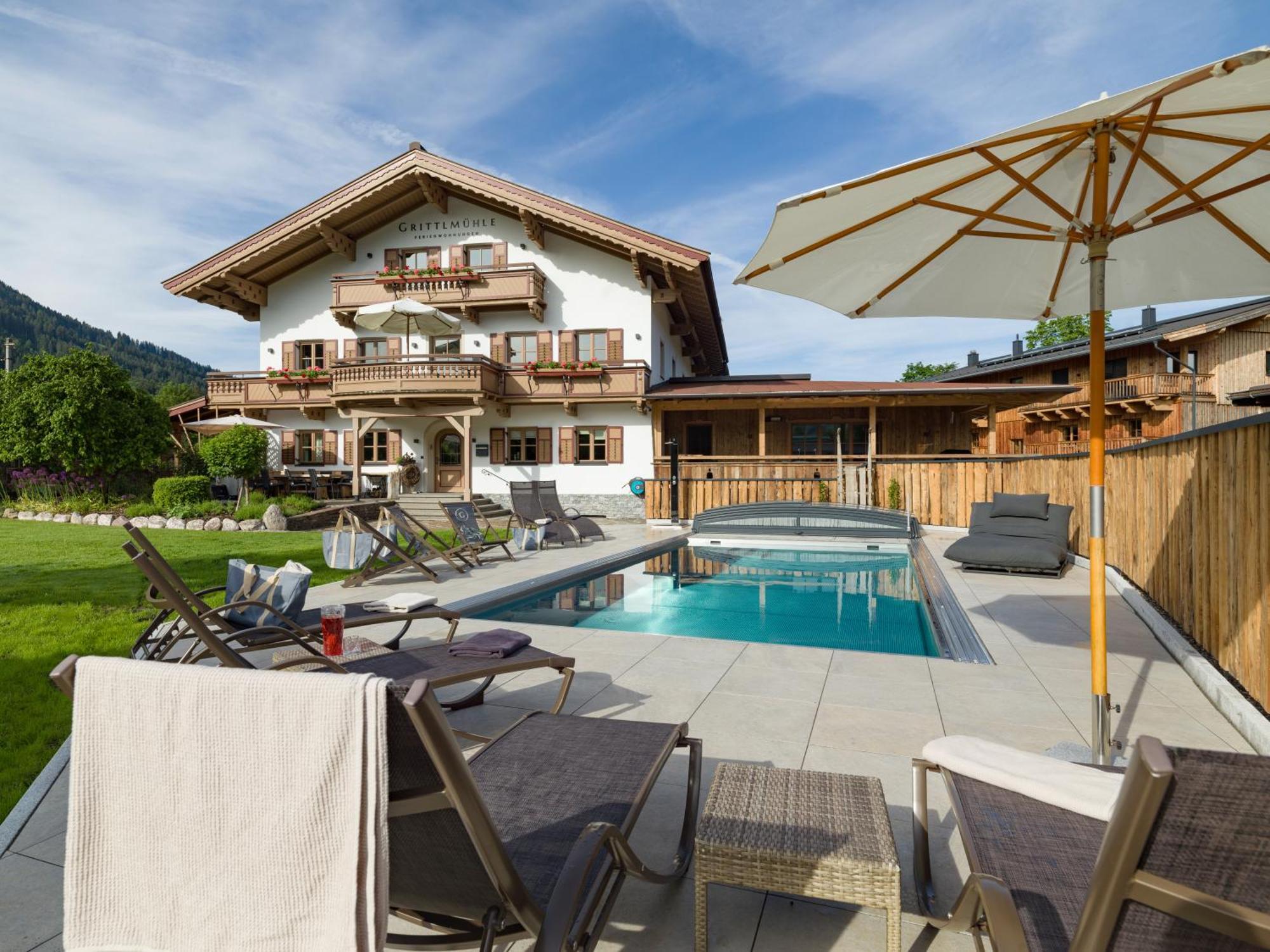 Grittlmuehle Chalet Ferienwohnungen บริกเซินอิมทาเล ภายนอก รูปภาพ